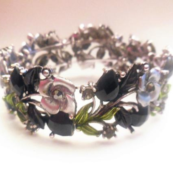 Jewelry - Bungle Bracelet Metal Jewelry Floral Green Black